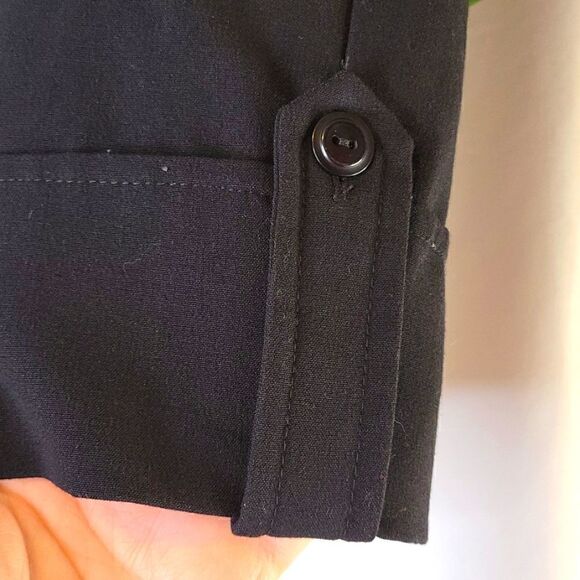 B. Works. Byer California. Classy Shorts. Size 13. EUC - Picture 3 of 8